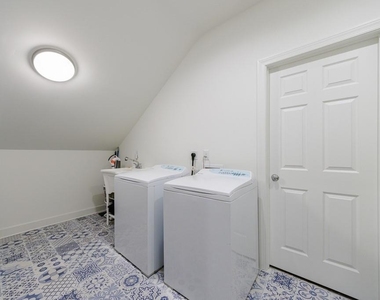 25 Asheworth Court Nw - Photo Thumbnail 61