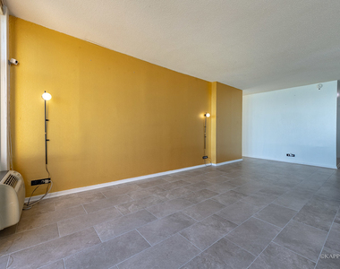 6700 S South Shore Drive - Photo Thumbnail 2