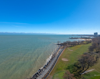 6700 S South Shore Drive - Photo Thumbnail 23