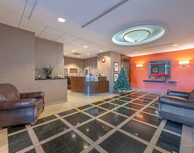 6700 S South Shore Drive - Photo Thumbnail 24