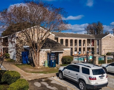 480 W Parker Road - Photo Thumbnail 6