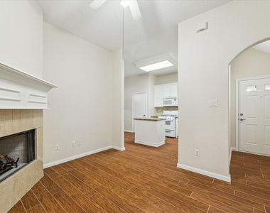 2806 Crescent Star Road - Photo Thumbnail 6