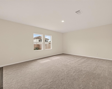 31247 Williams Landing St - Photo Thumbnail 12
