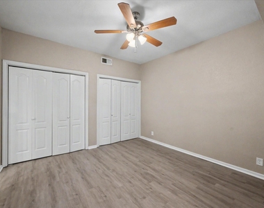 800 N San Jacinto - Photo Thumbnail 29