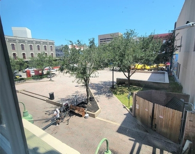 2315 Harborside Drive - Photo Thumbnail 12