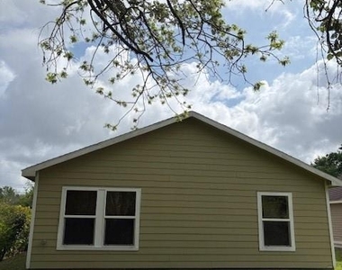 619 N Vionett Lane - Photo Thumbnail 22