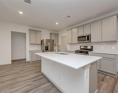 3418 Lake Landing Ln - Photo Thumbnail 27