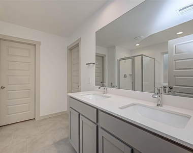 3418 Lake Landing Ln - Photo Thumbnail 41