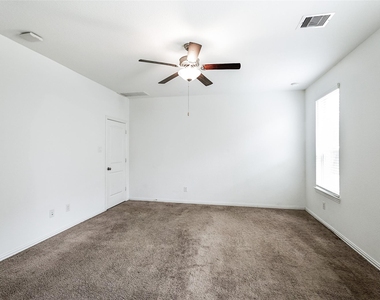 9011 Beacon Mill Drive - Photo Thumbnail 14