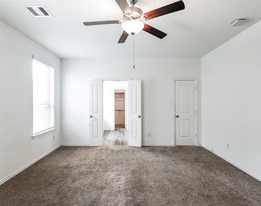 9011 Beacon Mill Drive - Photo Thumbnail 13