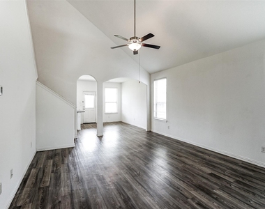9011 Beacon Mill Drive - Photo Thumbnail 1