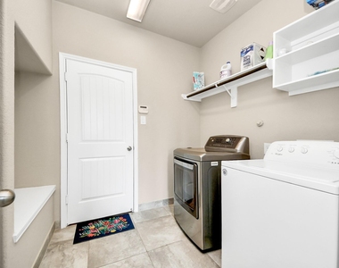 29482 Westhope Drive - Photo Thumbnail 19
