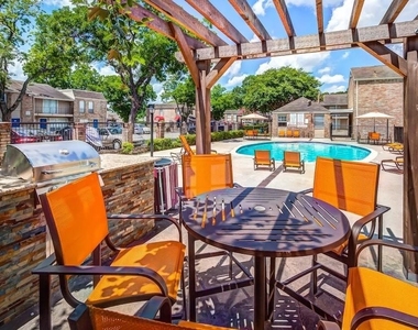 480 W Parker Road - Photo Thumbnail 6