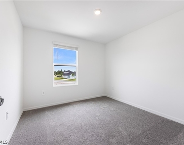 4106 San Felice Lane - Photo Thumbnail 34