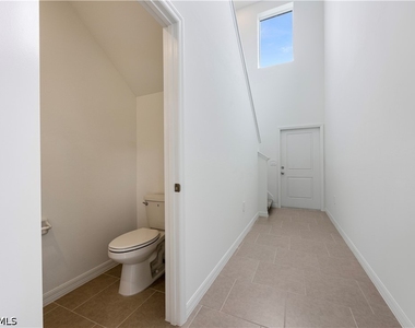 4106 San Felice Lane - Photo Thumbnail 8