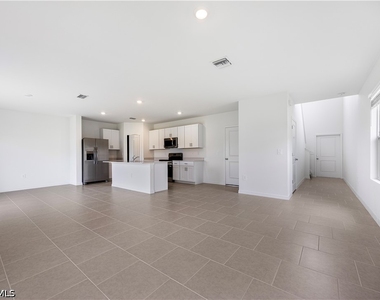 4106 San Felice Lane - Photo Thumbnail 10