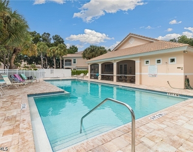 992 Woodshire Lane - Photo Thumbnail 12