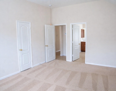8515 Clarkman Ridge Lane - Photo Thumbnail 11