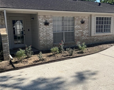 29031 Elmwood Drive - Photo Thumbnail 13