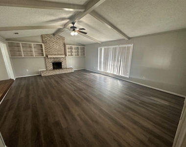 29031 Elmwood Drive - Photo Thumbnail 8