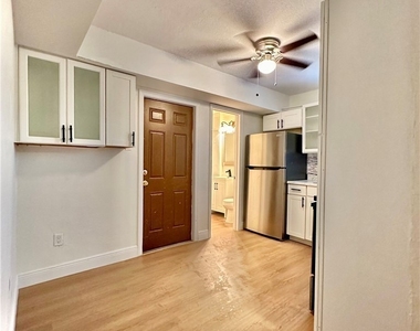 3208-3216 Dale Street - Photo Thumbnail 7