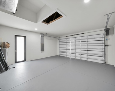 2913 14th Street W - Photo Thumbnail 13