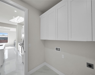 2913 14th Street W - Photo Thumbnail 14