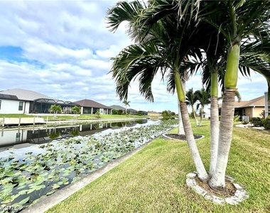 818 Sw 8th Place - Photo Thumbnail 23