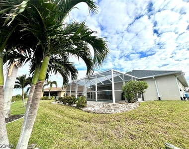 818 Sw 8th Place - Photo Thumbnail 24