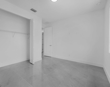 3812 Nw 38th Street - Photo Thumbnail 33