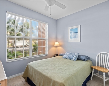 11711 Pasetto Lane - Photo Thumbnail 5