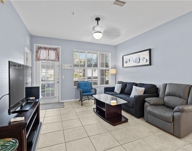 11711 Pasetto Lane - Photo Thumbnail 4
