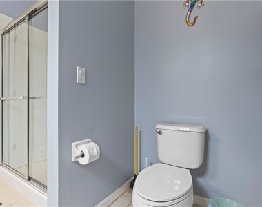 11711 Pasetto Lane - Photo Thumbnail 25