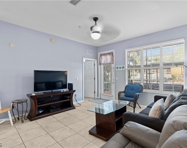 11711 Pasetto Lane - Photo Thumbnail 13