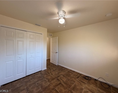 762 Gallo Avenue S - Photo Thumbnail 19