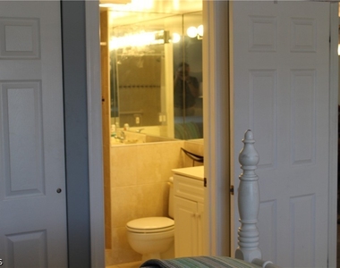 25806 Cockleshell Drive - Photo Thumbnail 10