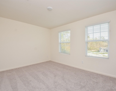 3603 Admiralty Drive - Photo Thumbnail 20
