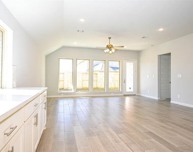 26111 Polaris Rise Ln - Photo Thumbnail 18