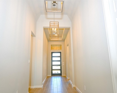 26111 Polaris Rise Ln - Photo Thumbnail 4
