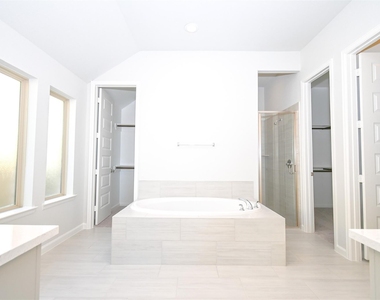 26111 Polaris Rise Ln - Photo Thumbnail 23