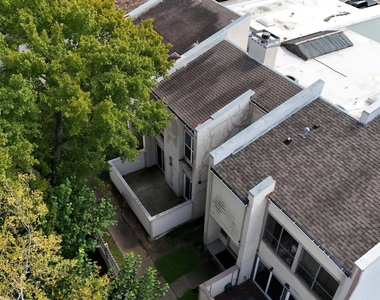 6019 Winsome Lane - Photo Thumbnail 19