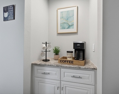 6019 Winsome Lane - Photo Thumbnail 9