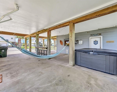 21600 Zachary Drive - Photo Thumbnail 32