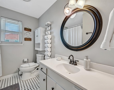 21600 Zachary Drive - Photo Thumbnail 20