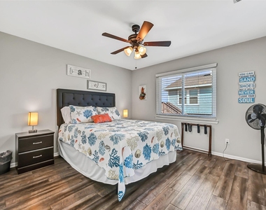 21600 Zachary Drive - Photo Thumbnail 23