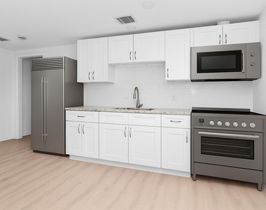 16016 Green Manor Unit B Drive - Photo Thumbnail 2