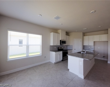 16380 S Port Harbor Boulevard - Photo Thumbnail 2