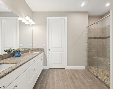 15155 Tolmino Street - Photo Thumbnail 15