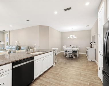 15155 Tolmino Street - Photo Thumbnail 10