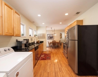 64 Hilltop - Photo Thumbnail 14
